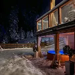 Dom Na Zielonym Wzgorzu Z Wlasna Sauna I Jacuzzi Ferienhaus