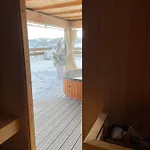 Dom Na Zielonym Wzgórzu Z Własną Sauną I Jacuzzi Casa de Férias