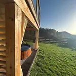 Casa de Férias Dom Na Zielonym Wzgórzu Z Własną Sauną I Jacuzzi