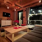 Casa de Férias Dom Na Zielonym Wzgórzu Z Własną Sauną I Jacuzzi *