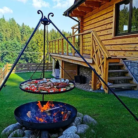 Dom Na Zielonym Wzgorzu Z Wlasna Sauna I Jacuzzi