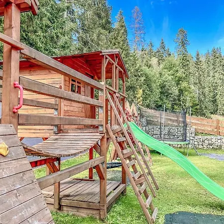Dom Na Zielonym Wzgorzu Z Wlasna Sauna I Jacuzzi