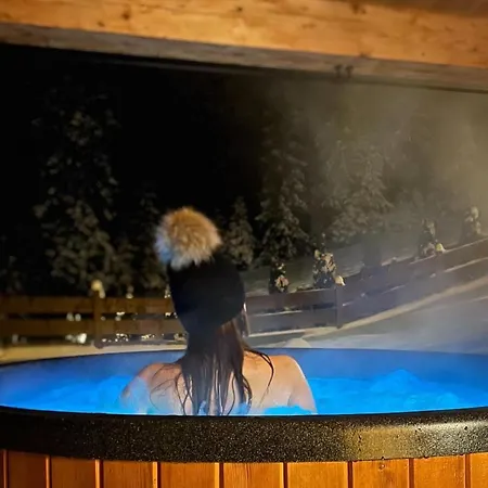 Feriehus Dom Na Zielonym Wzgorzu Z Wlasna Sauna I Jacuzzi Łapsze Niżne