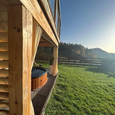 Feriehus Dom Na Zielonym Wzgorzu Z Wlasna Sauna I Jacuzzi