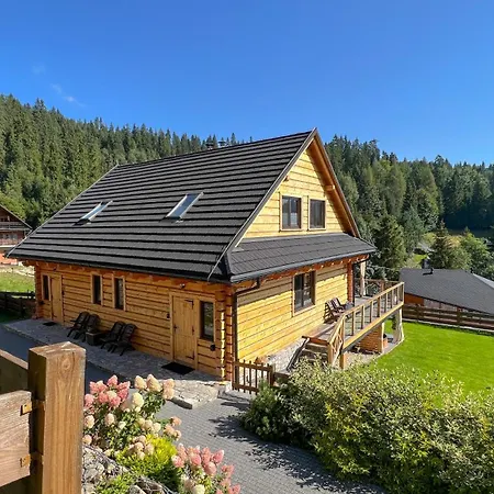 Dom Na Zielonym Wzgorzu Z Wlasna Sauna I Jacuzzi Tatil Evi