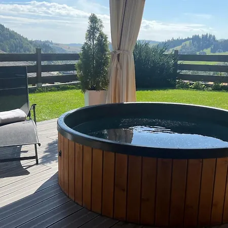 Feriehus Dom Na Zielonym Wzgorzu Z Wlasna Sauna I Jacuzzi Łapsze Niżne